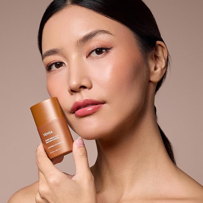 YENSA Super Serum Silk Bronzing Drops for Face - Liquid Bronzer Drops Enriched with Bakuchiol, Ferulic Acid & Super Oils - Hydrates & Nourishes with a Subtle Shimmer Finish - Universal Shade (1 Fl oz)