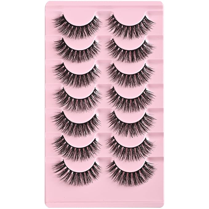 FARRED Cat Eye Lashes Natural Fake Eyelashes Short Wispy Lash Strips Volume Eyelash Cateye Medium Length False Lashes Natural Looking Full Short Strip Pestañas Set for Beginners